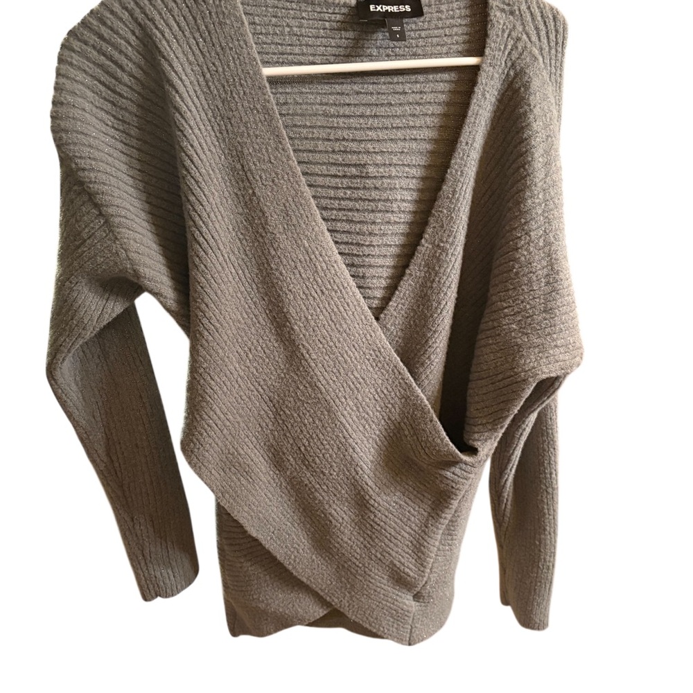 Blue Express Women's V-Neck faux wrap luxurious sweater/ small easily a medium